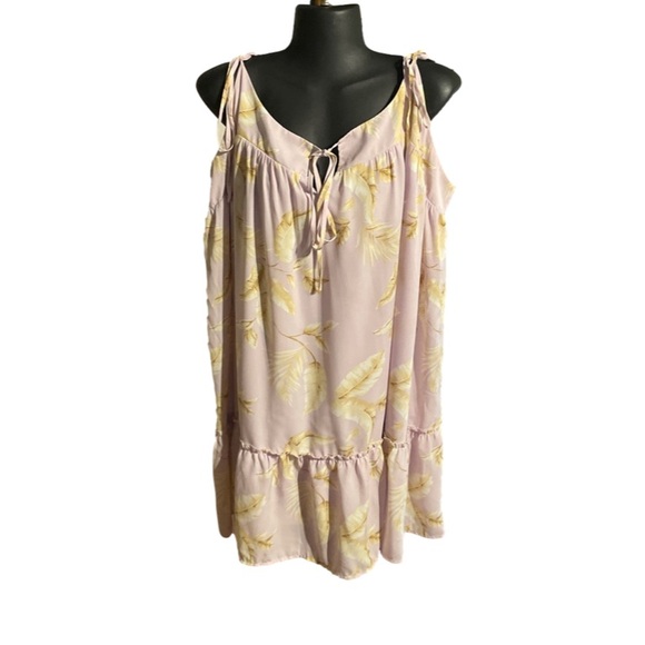 Forever 21 Dresses & Skirts - 3X Forever 21 purple cream white & tan graphic print sleeveless lined mini dress